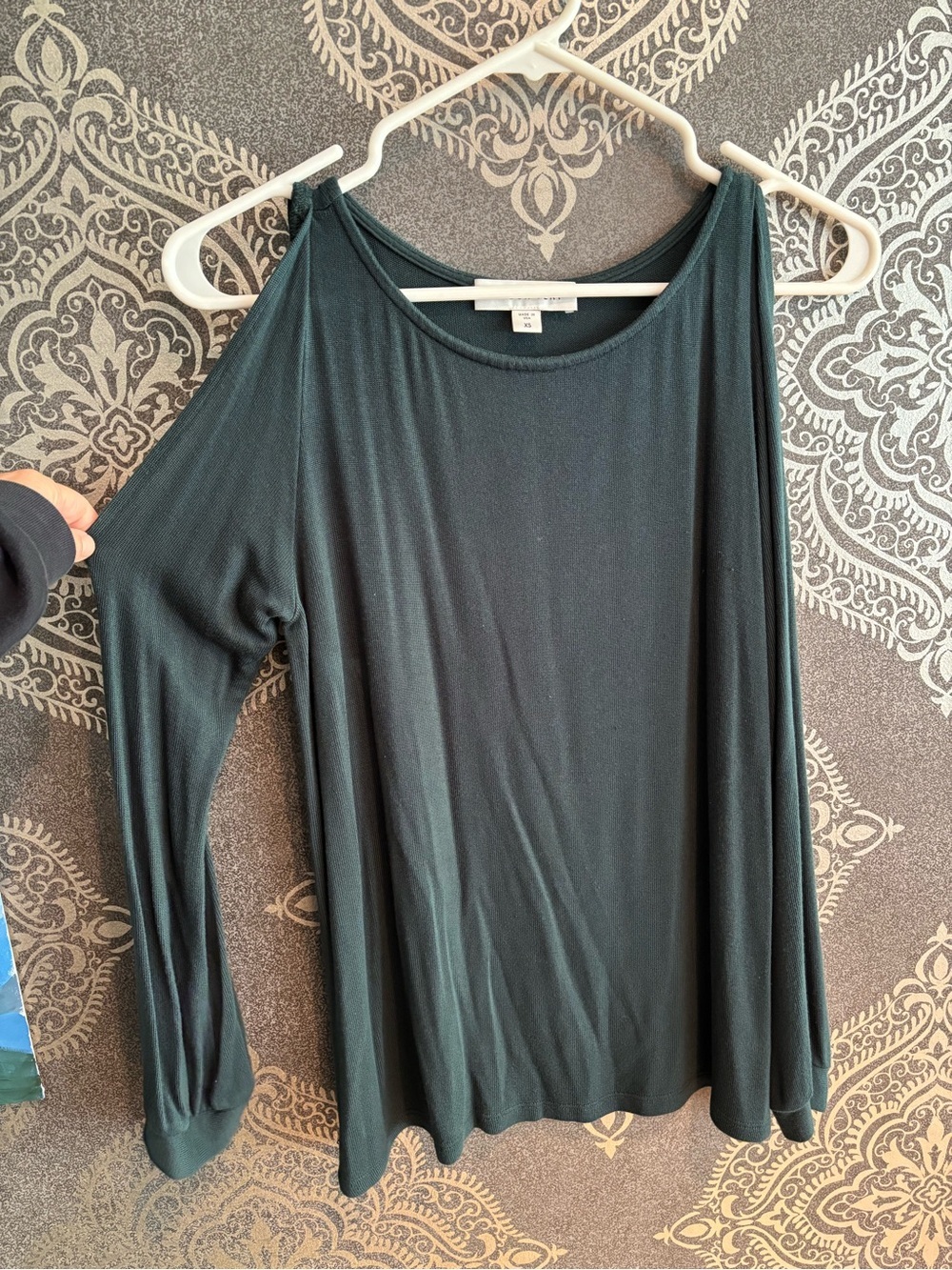 Amour Vert Dark Teal Cold-Shoulder Long Sleeve Top